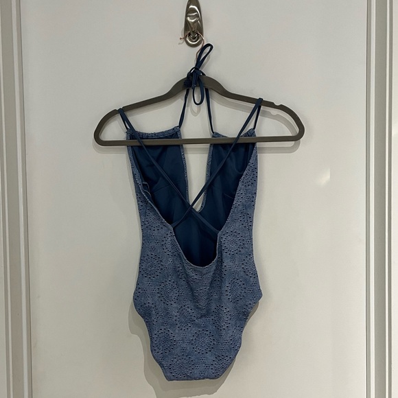 Aerie Deep V Textured Blue One Piece Swimsuit, Size Small - Picture 9 of 9